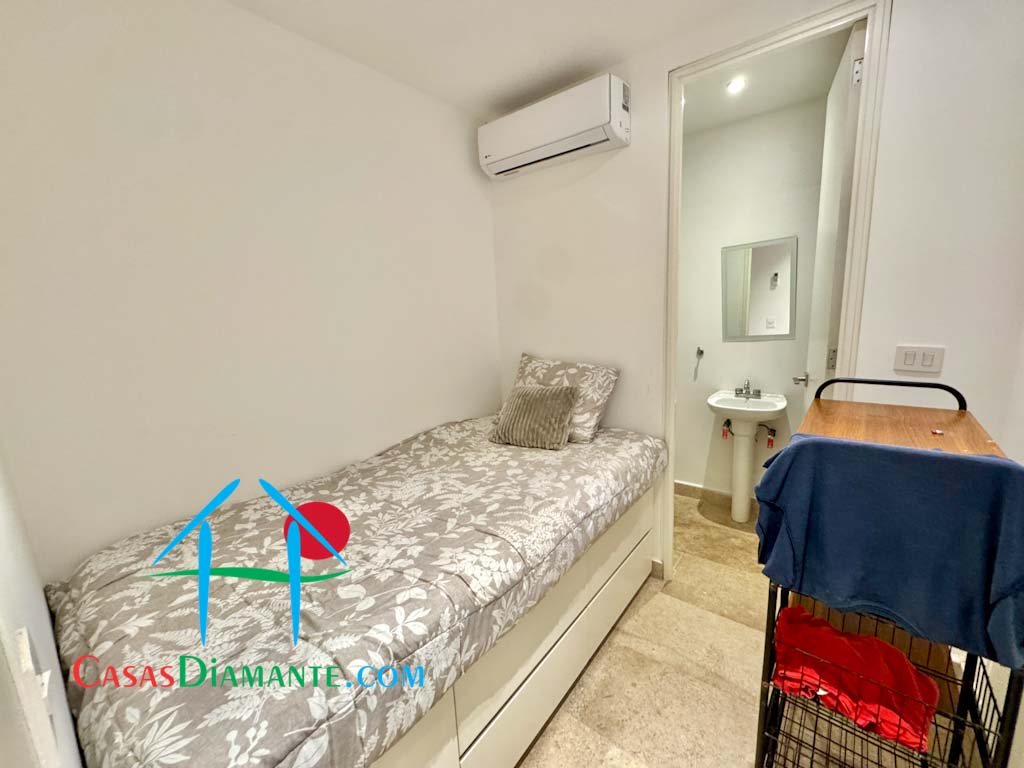 Ocean Front PH 906 - Cuarto de servicio 1